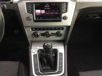 Usata VW Passat Comfortline 150 CV (110 kW) 2017 Grigio Station wagon