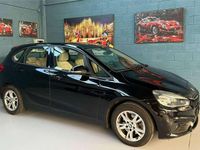 Usata BMW 218 Active Tourer 150 CV (110 kW) 2016 Nero Monovolume
