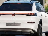 Nuova VW T-Roc Life 150 CV (110 kW) 2026 Pure white nero SUV