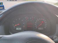 Usata VW Golf IV 2003 Nero Utilitaria