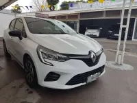Usata Renault Clio V 86 CV (63 kW) 2020 Bicolore Berlina