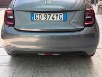 Usata Fiat 500e La Prima 86 kW (118 CV) 2020 Grigio Berlina