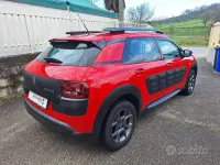 Usado Citroën C4 Shine 99 HP (72 kW) 2016 Vermelho SUV