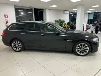 Usata BMW 520 Luxury Line 190 CV (139 kW) 2016 Nero Station wagon