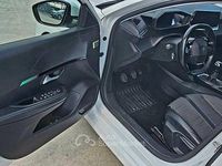 Usata Peugeot 208 101 CV (74 kW) 2021 Bianco Utilitaria