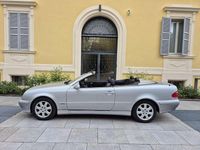 Usata Mercedes CLK200 192 CV (141 kW) 2002 Argento metallizzato Cabrio