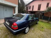Usata Mercedes 200 Elegance 1995 Blu Berlina