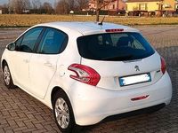 Usata Peugeot 208 68 CV (50 kW) 2012 Bianco Utilitaria