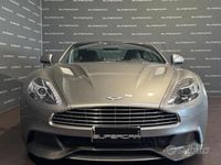 Usata Aston Martin Vanquish 576 CV (423 kW) 2016 Grigio scuro Coupé
