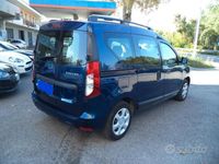 Usata Dacia Dokker Essentiel 102 CV (75 kW) 2018 Blu Monovolume