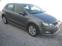Usata VW Polo Comfortline 90 CV (66 kW) 2013 Grigio Utilitaria
