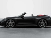 Usata Porsche 911 Carrera Cabriolet 394 CV (289 kW) 2024 Nero brillante/rosso Cabrio