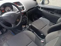 Usata Peugeot 207 73 CV (53 kW) 2011 Berlina