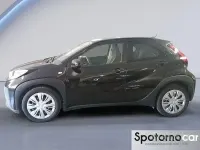 Usata Toyota Aygo X Active 72 CV (52 kW) 2022 Nero SUV