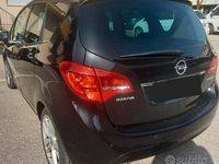 Usata Opel Meriva 95 CV (69 kW) 2017 Nero Monovolume