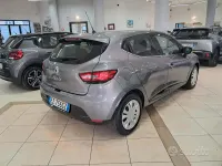 Usata Renault Clio IV 73 CV (53 kW) 2015 Grigio Berlina