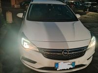 Usata Opel Astra Business 110 CV (80 kW) 2017 Bianco Station wagon
