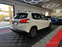 Gebraucht Peugeot 2008 92 PS (67 kW) 2015 Weiß SUV