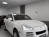Usata Porsche Cayenne 239 CV (175 kW) 2010 Bianco SUV