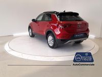 Usata VW T-Roc Life 110 CV (80 kW) 2022 Rosso SUV