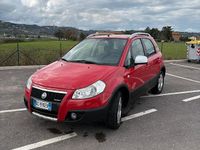 Usata Fiat Sedici 120 CV (88 kW) 2005 Rosso SUV