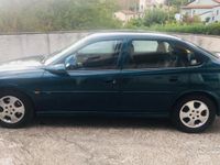 Usata Opel Vectra 101 CV (74 kW) 2000 Verde Berlina