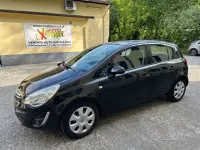 Używany Opel Corsa Club 86 KM (63 kW) 2011 Czarny Hatchback