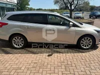 Usata Ford Focus Titanium 120 CV (88 kW) 2016 Grigio Station wagon