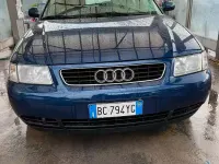 Usata Audi A3 125 CV (91 kW) 1999 Bluazzurro Utilitaria