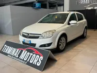 Usata Opel Astra Enjoy 90 CV (66 kW) 2007 Bianco Berlina