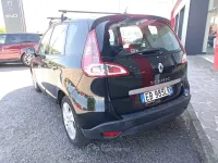Usata Renault Scénic 110 CV (80 kW) 2010 Nero Monovolume