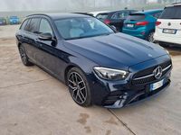 Usata Mercedes E220 Premium Plus 199 CV (146 kW) 2022 Blu Station wagon