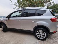 Usata Ford Kuga Titanium 140 CV (102 kW) 2012 Grigio SUV
