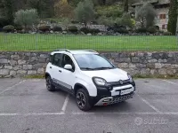 Usata Fiat Panda Cross Cross 85 CV (62 kW) 2021 Bianco Utilitaria