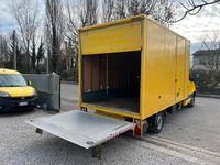 Usata Mercedes Sprinter 143 CV (105 kW) 2020 Giallo Furgone