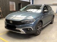 Usata Fiat Tipo Cross 130 CV (95 kW) 2021 Blu Berlina