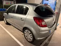 Usata Opel Corsa 75 CV (55 kW) 2013 Grigio Utilitaria