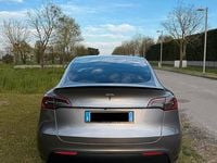 Usata Tesla Model Y Performance 392 kW (534 CV) 2023 Argento SUV