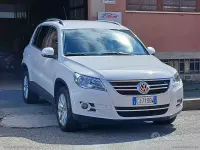 Usata VW Tiguan Sport 140 CV (102 kW) 2011 Bianco SUV