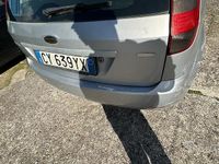 Usata Ford Fiesta 2005 Grigio Berlina