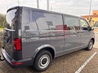 Usata VW Transporter 150 CV (110 kW) 2020 Grigio Furgone