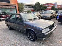 Usata Renault R9 54 CV (39 kW) 1988 Grigio Berlina