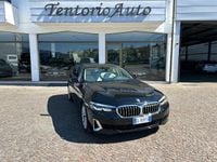 Usata BMW 530 Luxury Line 249 CV (183 kW) 2022 Nero metallizzato Station wagon