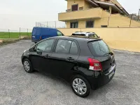 Usata Toyota Yaris 69 CV (50 kW) 2009 Nero Utilitaria