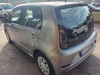 Usata VW up! Move 68 CV (50 kW) 2018 Grigio Utilitaria
