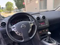 Usata Nissan Qashqai 150 CV (110 kW) 2011 Grigio SUV
