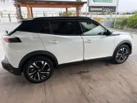 Usata Peugeot e-2008 GTi 50 kW (68 CV) 2022 SUV