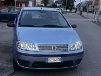 Usata Fiat Punto Classica 60 CV (44 kW) 2009 Blu Utilitaria