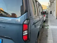 Usata Ford Tourneo Titanium 136 CV (100 kW) 2025 Bluazzurro Monovolume