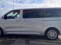 Begagnad Peugeot Traveller 179 HK (131 kW) 2017 Silver Minibuss